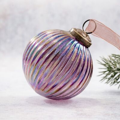 Decoración navideña de cristal con bola acanalada de arcoíris de morera de 3"