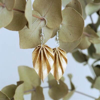 Origami earrings - Small golden leaves