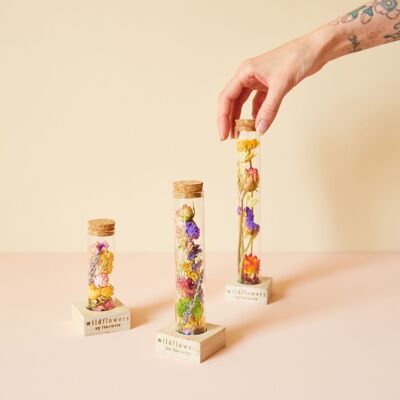 Wildflowers by Floriette - Wooden stand 1