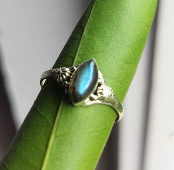 Bague délicate faite à la main en argent sterling 925 avec labradorite classique 3