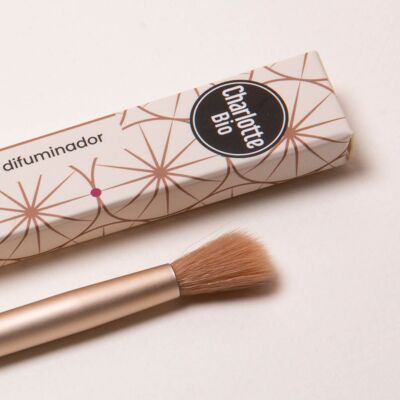 Brush 3 - Eyeshadow Blender