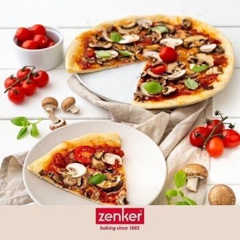 Set de 2 plaques à pizza 32 cm et une roulette à pizza Zenker Special Countries 2