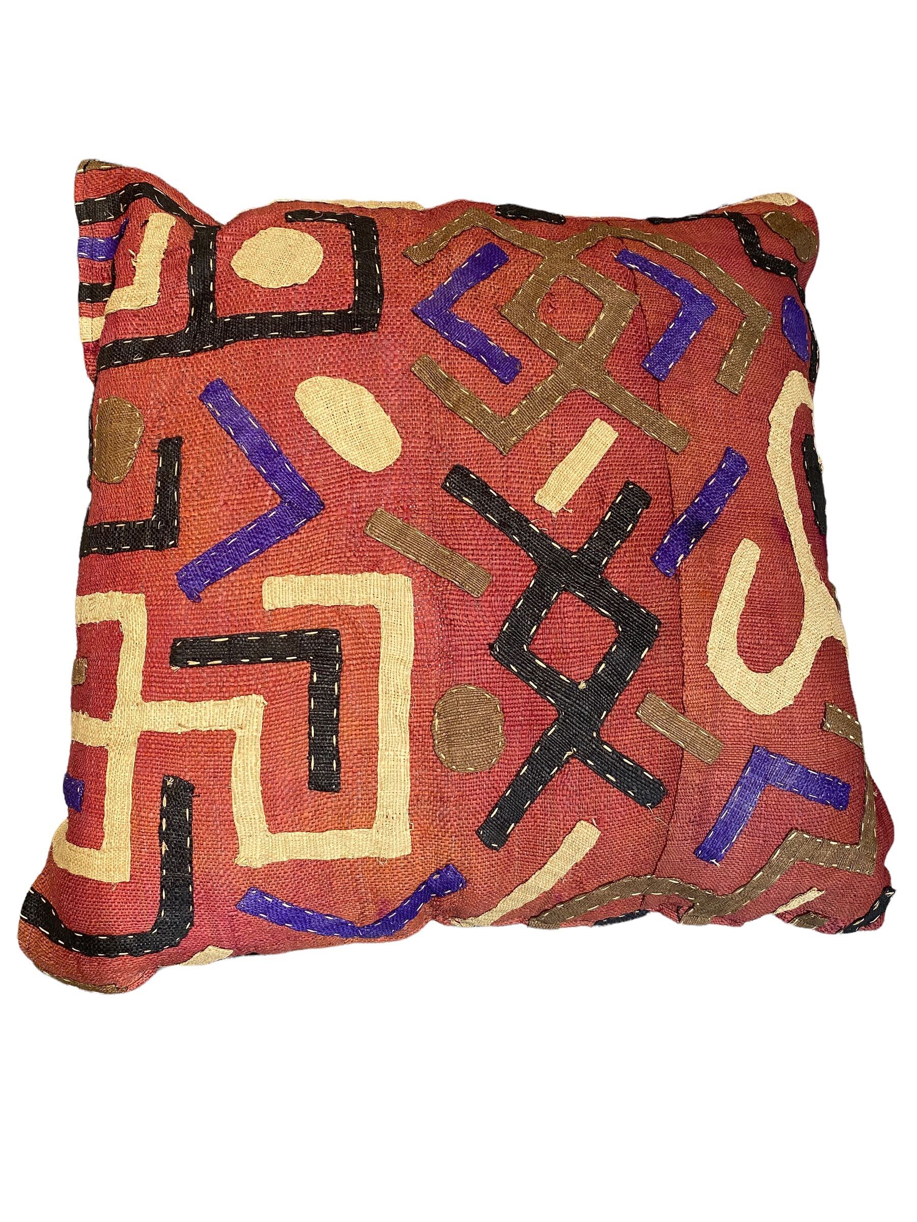 Coussin en tissu africain Kuba 60x60 (03)