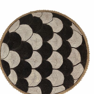 Cameroon Beaded Shield - L - 55cm black and white