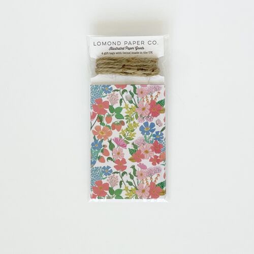 Summer Flowers -  Cream Gift Tags x 4