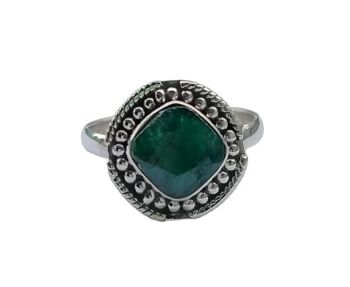 Bague faite à la main en argent 925 Corendum vert émeraude taille coussin