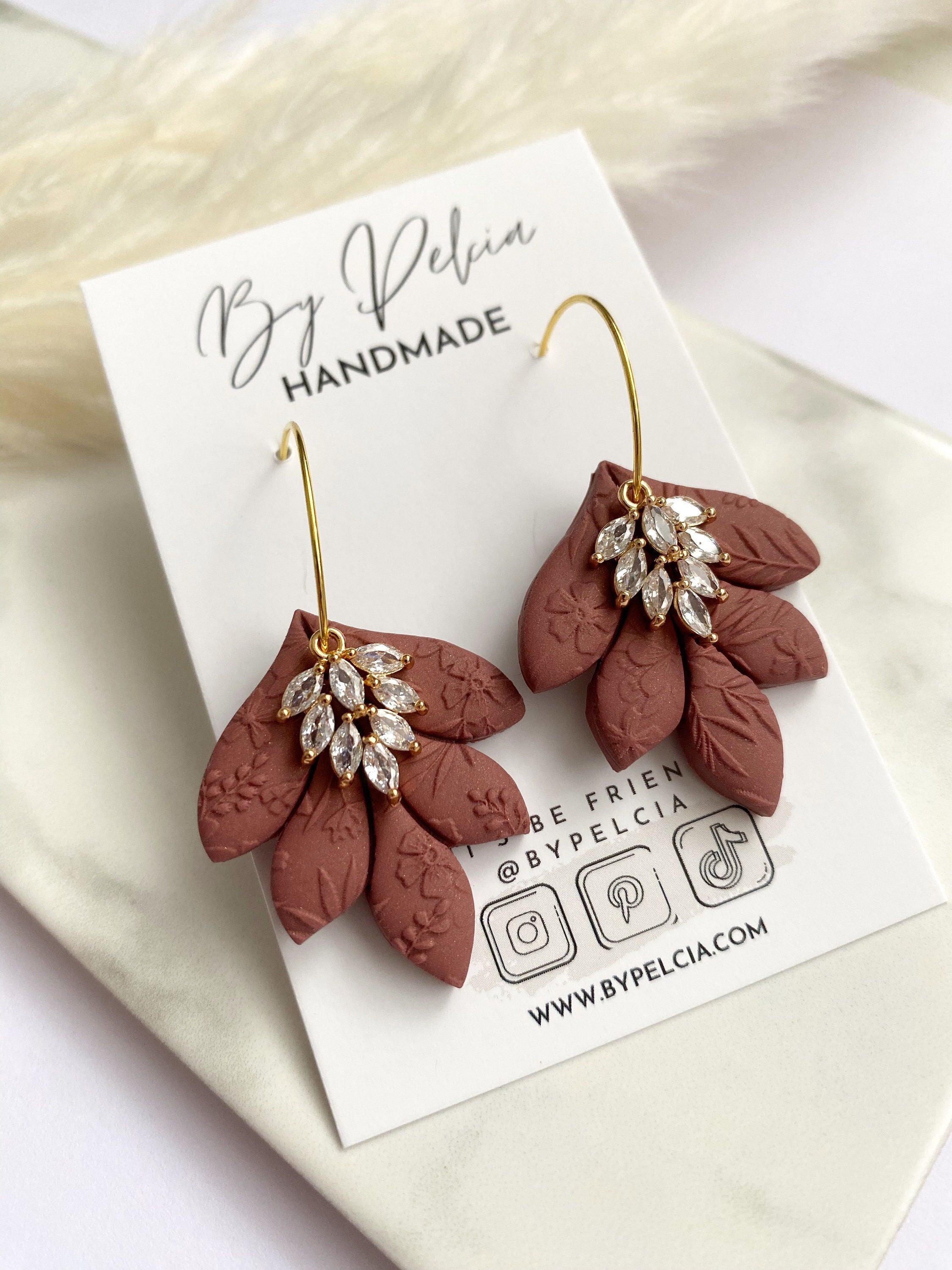 Wholesale Arrow Design Hanging Metal Earrings in Bulk - Handmade  Copperish-Brown Drop Earrings with Check Pattern from Wholesalers in India