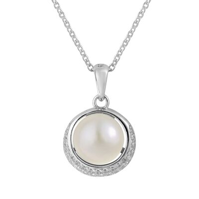 Stunning Round Pearl Necklace