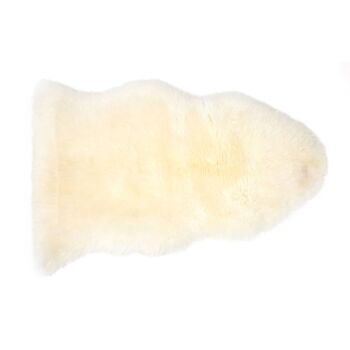 Bosie Sheepskin Cream Rug 2