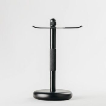 Stand negro para kit de afeitado TOTAL BLACK