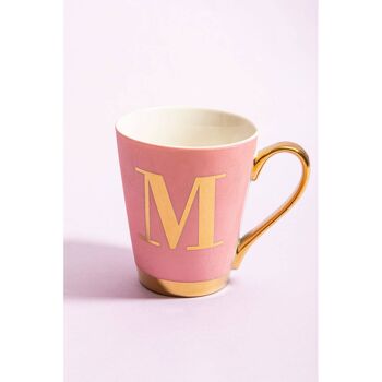 Tasse monogramme lettre M déco givrée rose Mimo 10