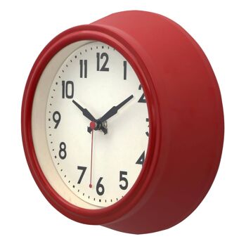 Horloge murale en métal rouge 3