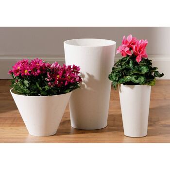 Vase à bords ronds en polyrésine blanche 2