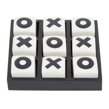 Churchill Games Extra Small Noughts & Crosses 1