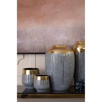 Cyrus Grey and Gold Finish Planter 8