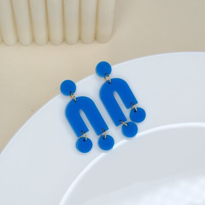Mismatch acrylic earrings in azure blue