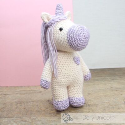 Kit all'uncinetto fai da te - Dolly Unicorno