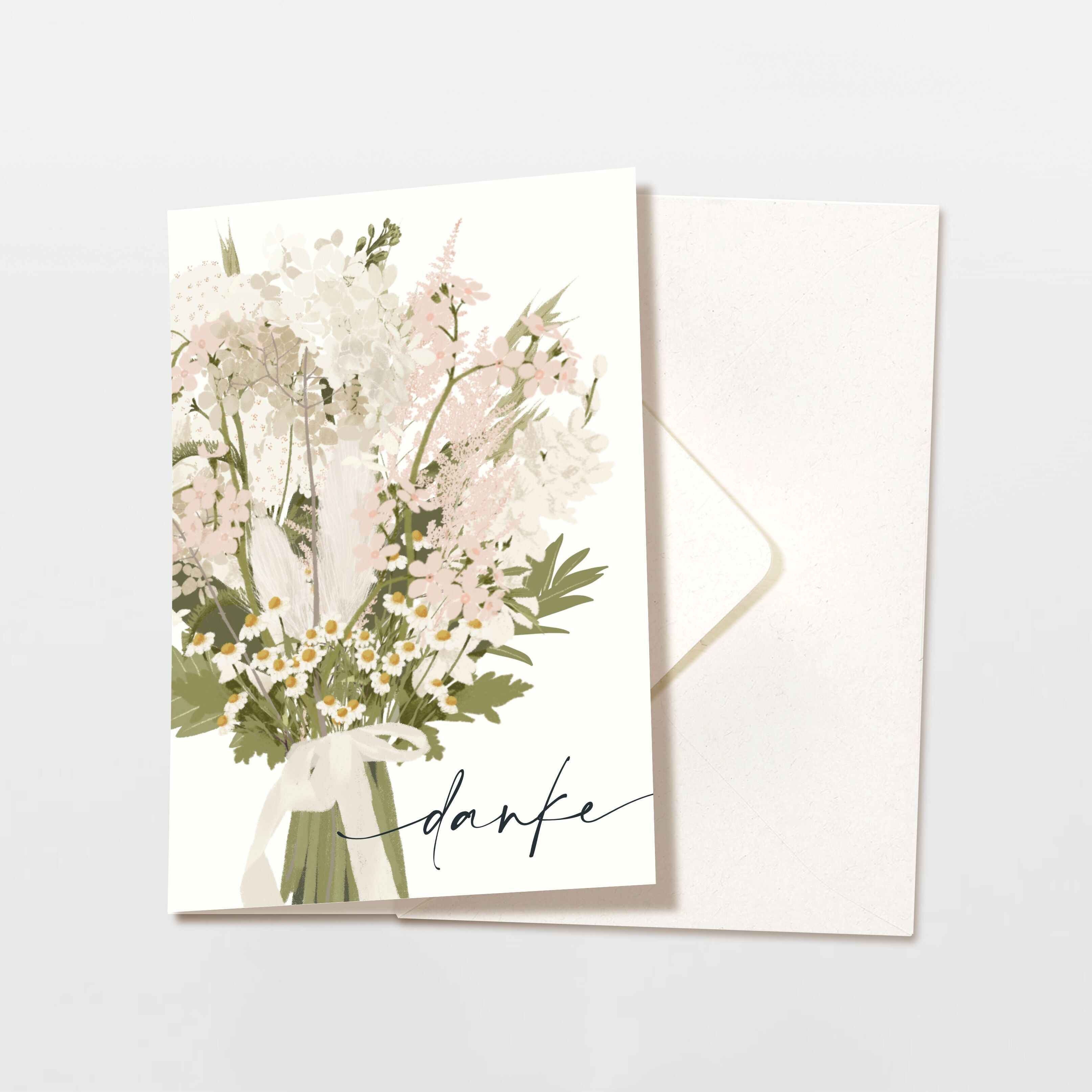 Biglietto piegato con busta di ringraziamento con fiori rosa e fiocco, certificato FSC