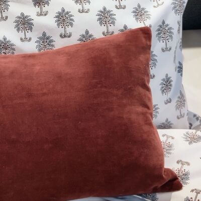 Cushion red velvet plain color