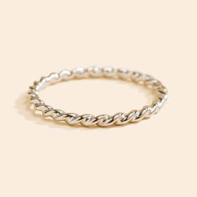 Simple Twisted Ring Silver