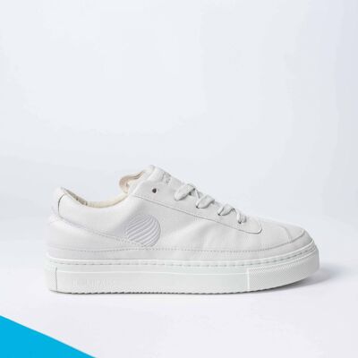 Komrads Sneakers APLS Maça Low | Monoweiß