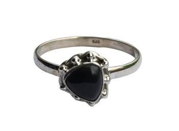 Bague faite à la main en argent sterling 925 avec onyx noir naturel et coupe trillion 1