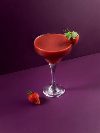 Daiquiri aux fraises - Cocktail RTD en conserve 2