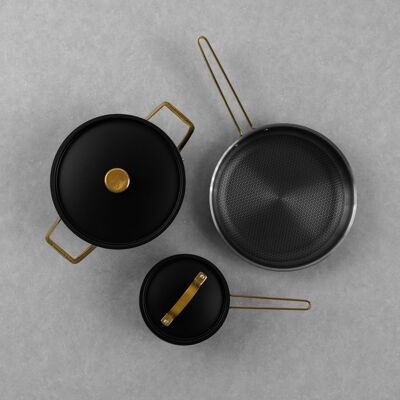 ARVET.2 – Set, 3 cooking pots in matt black + brass