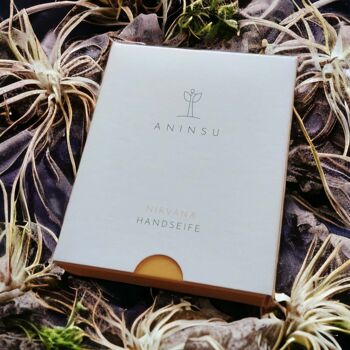 Savon pour les mains Nirvana par Aninsu | cosmétiques naturels certifiés | végétalien sans plastique fait à la main | aux huiles biologiques | Entretien de nettoyage | parfum unique | au curcuma et à l'argousier | 80g 7