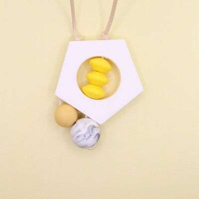 Penny' Collana con ciondolo pentagono in silicone bianco - giallo sole, mimosa e marmo