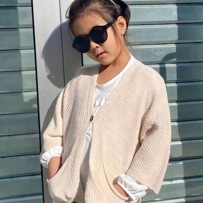 Oversized knitted cardigan for girls