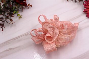 Ornement pour cheveux - Sinamay Fascinator 108 - rose 2