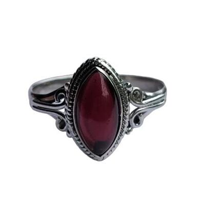 Wunderschöner handgefertigter Ring aus echtem Granat aus 925er Sterlingsilber