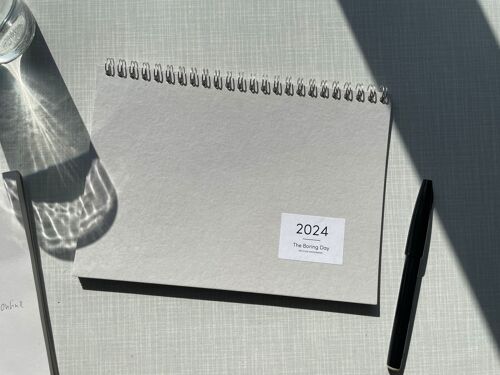 Tischkalender 2024 Grau