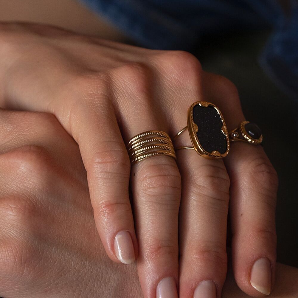 Juliana-Ring – groß und durchbrochen