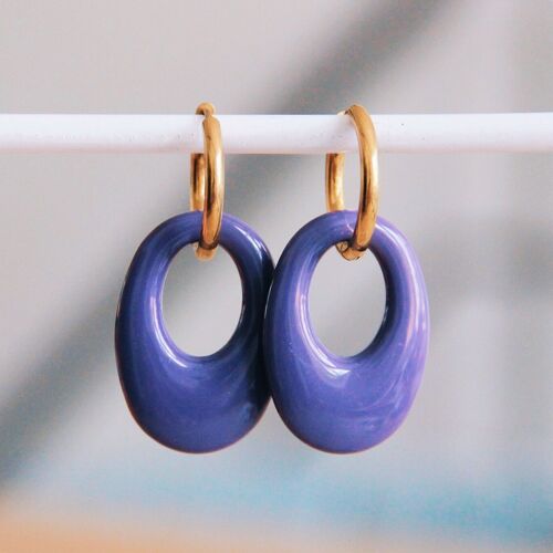 Stainless steel earring with resin drop – purple/gold