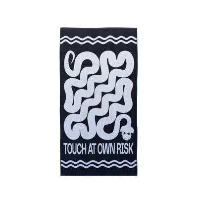 Toalla de playa Touch at Own Risk