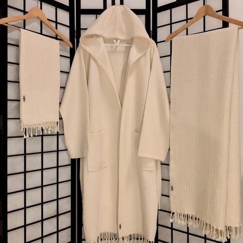 Luxury Bath Linen Set - Bathrobe, bath towel and towel made of 100% natural waffle cotton!