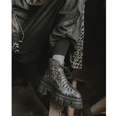 Zapatos de piel mujer TOVE PLATA AW23 PAPUCEI