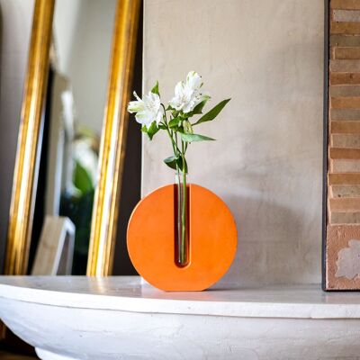SOLIFLORE IN COLORED CONCRETE - ORANGE