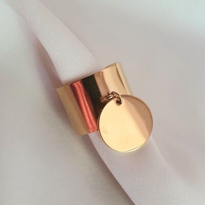 Golden tassel charm ring