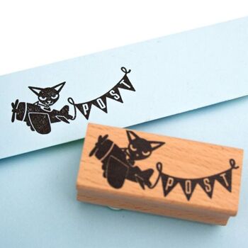 Tampon en bois adorable pilote de chat pour courrier et enveloppes personnalisés 4
