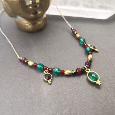 3 Halsketten aus feinen Steinen, Kristall und Metall, vergoldet mit Feingold | String-Halskette mit Schiebeknoten | Glückskette