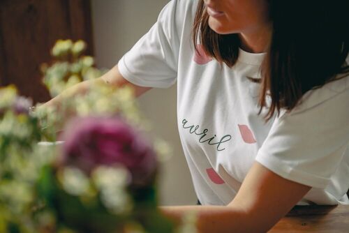 Le tee-shirt non-allaitant - Avril