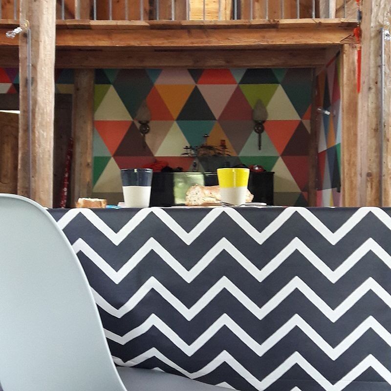 Mantel revestido Chevrons Negro Grafito
