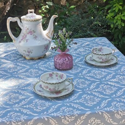 Blue Pompadour coated placemat