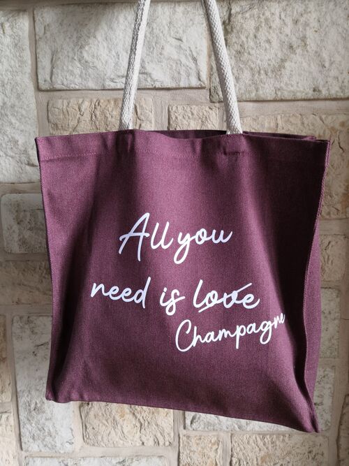 Sac "All you need is..."