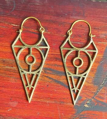 Boucles d'oreilles créoles vintage en laiton à motif géométrique de grande taille 5