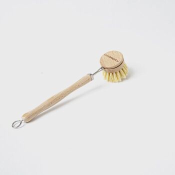 Brosse à vaisselle zéro déchet en bois de hêtre et fibres végétales 1