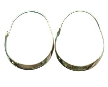 Boucles d'oreilles créoles simples en laiton de forme ovale pour femmes 1